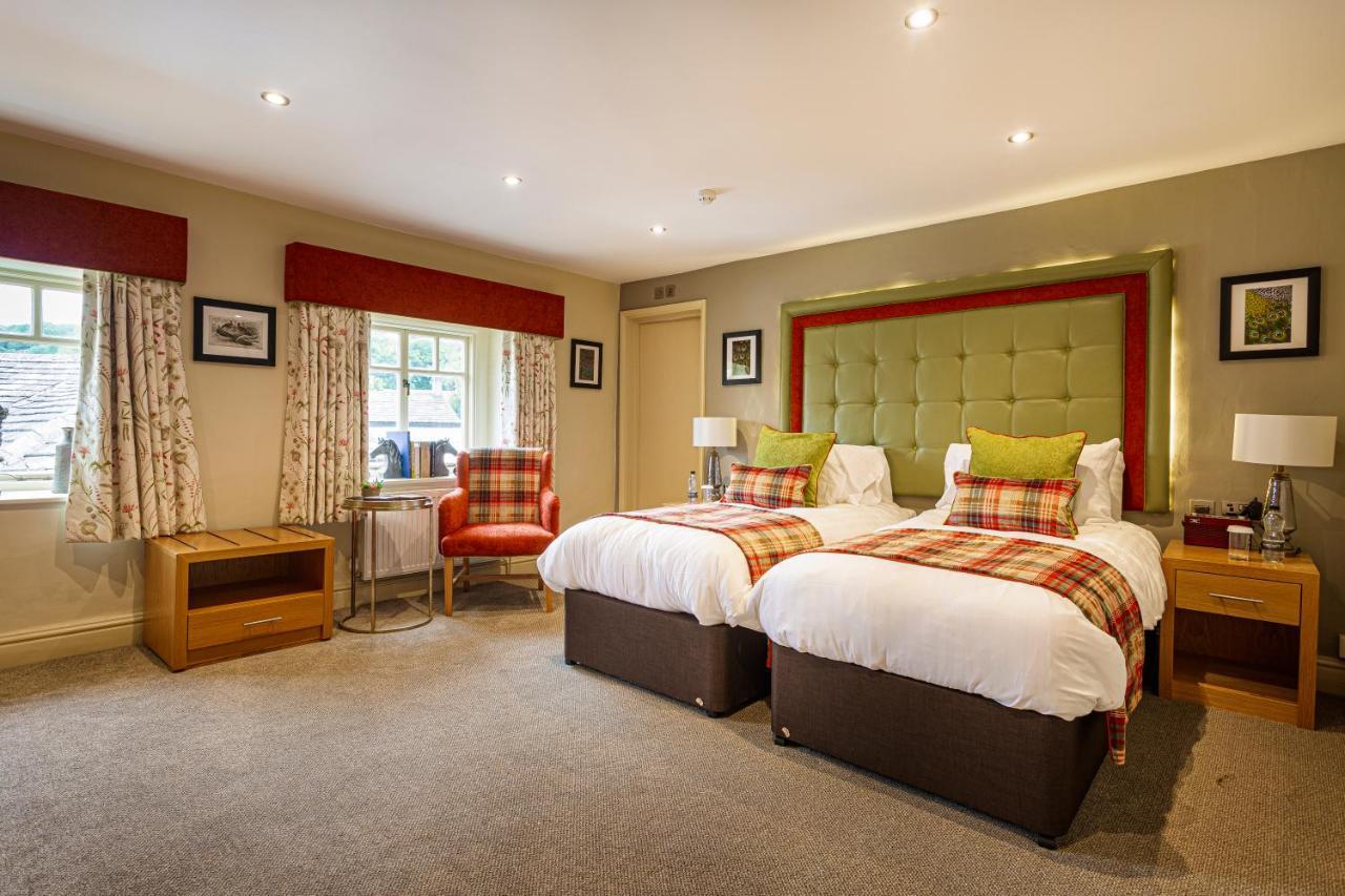 The Rutland Arms Hotel, Bakewell, Derbyshire ภายนอก รูปภาพ