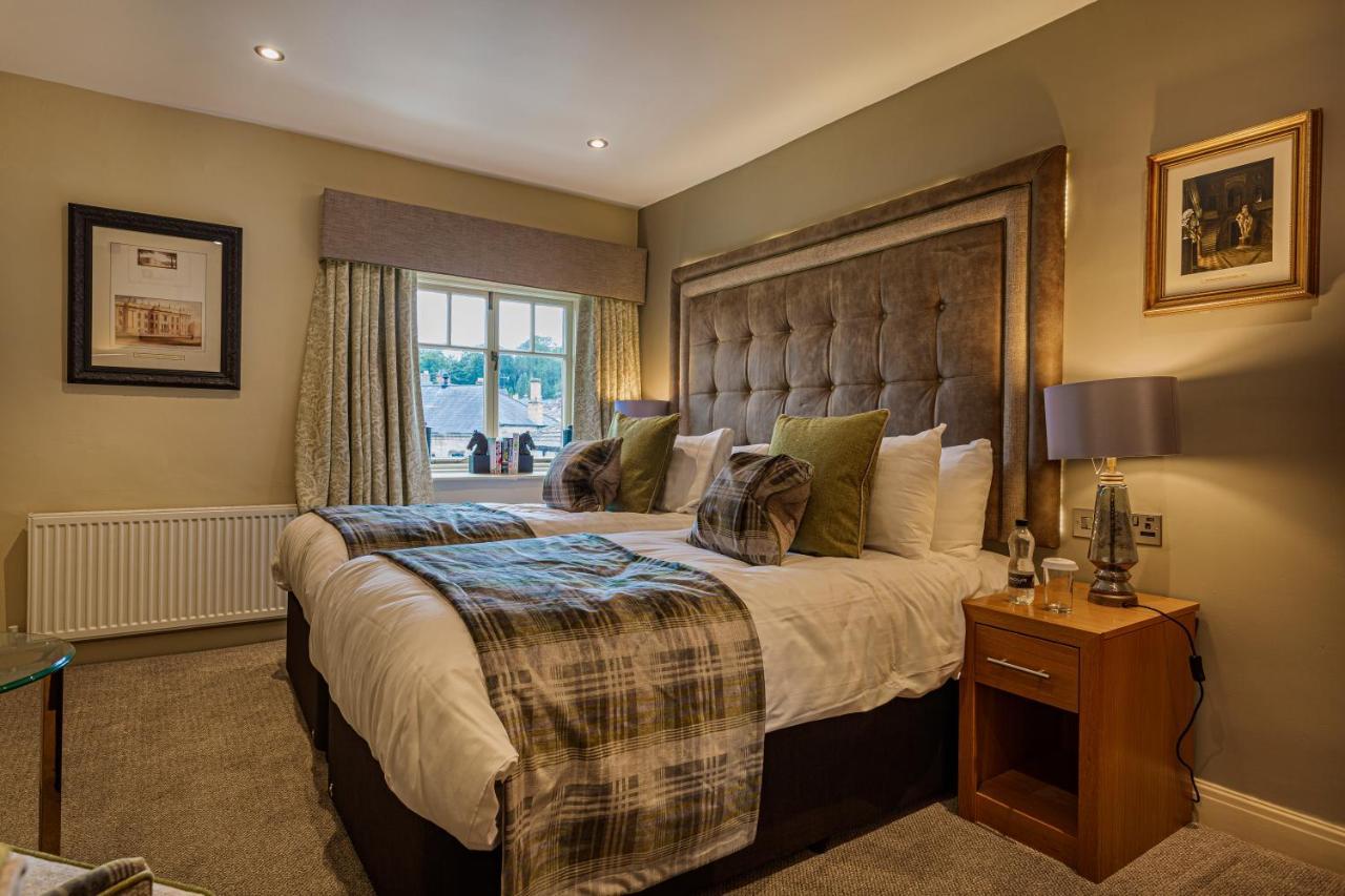 The Rutland Arms Hotel, Bakewell, Derbyshire ภายนอก รูปภาพ